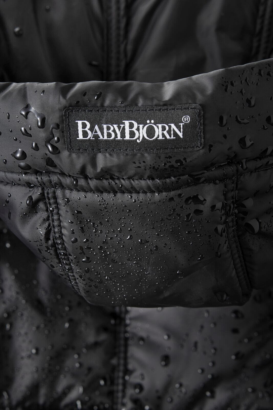 BabyBjorn Baby Carrier Winter Cover - Black - Image 5