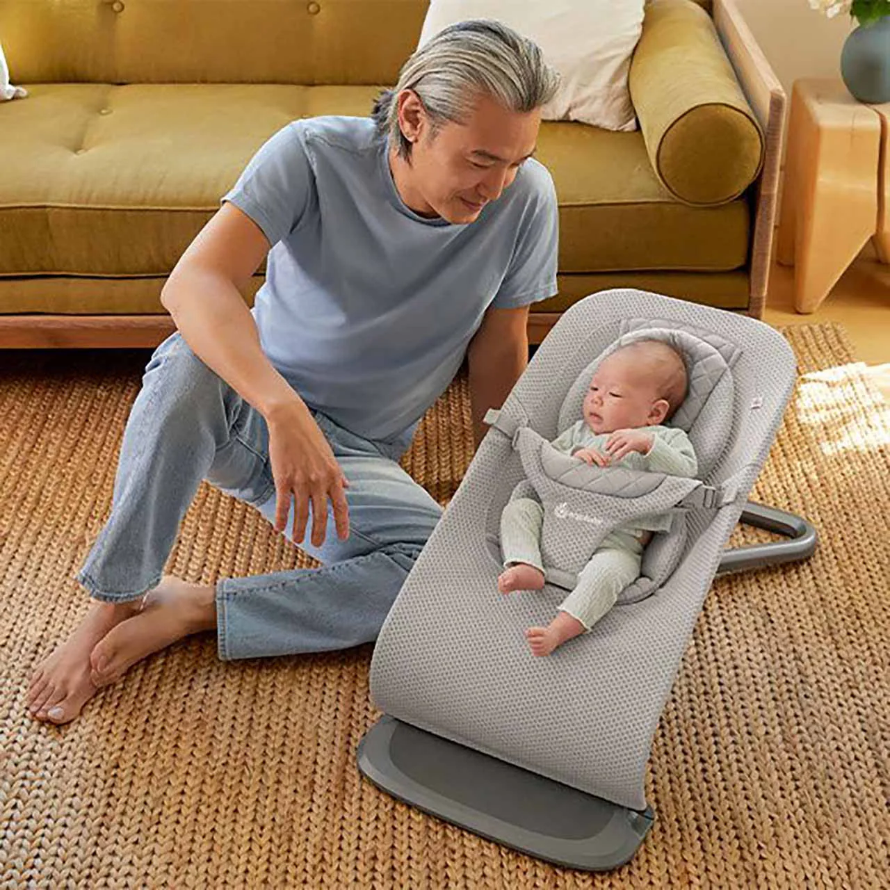 Ergobaby Evolve Bouncer - Mesh - Image 11