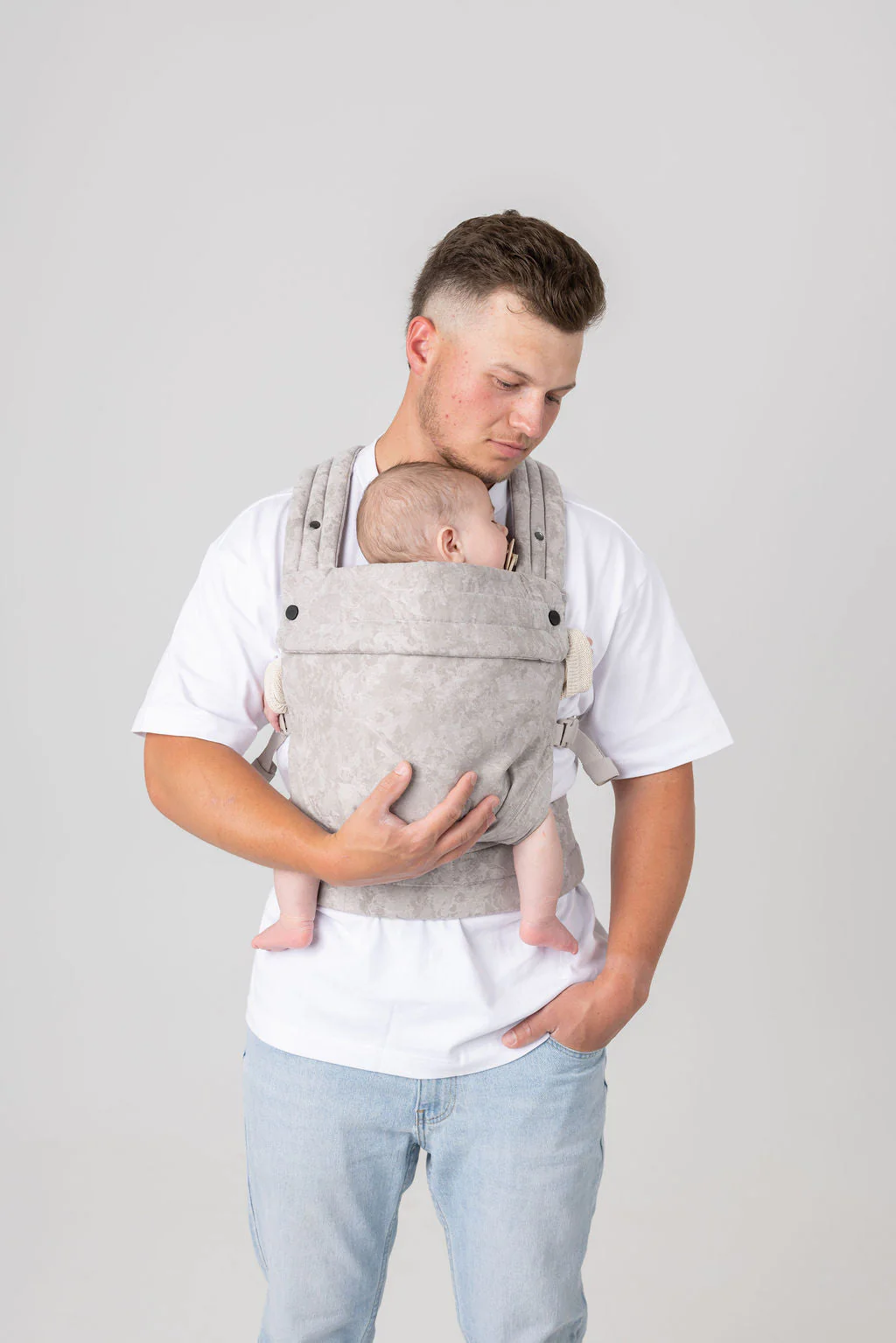 Mabē The Monarch Carrier - Image 67