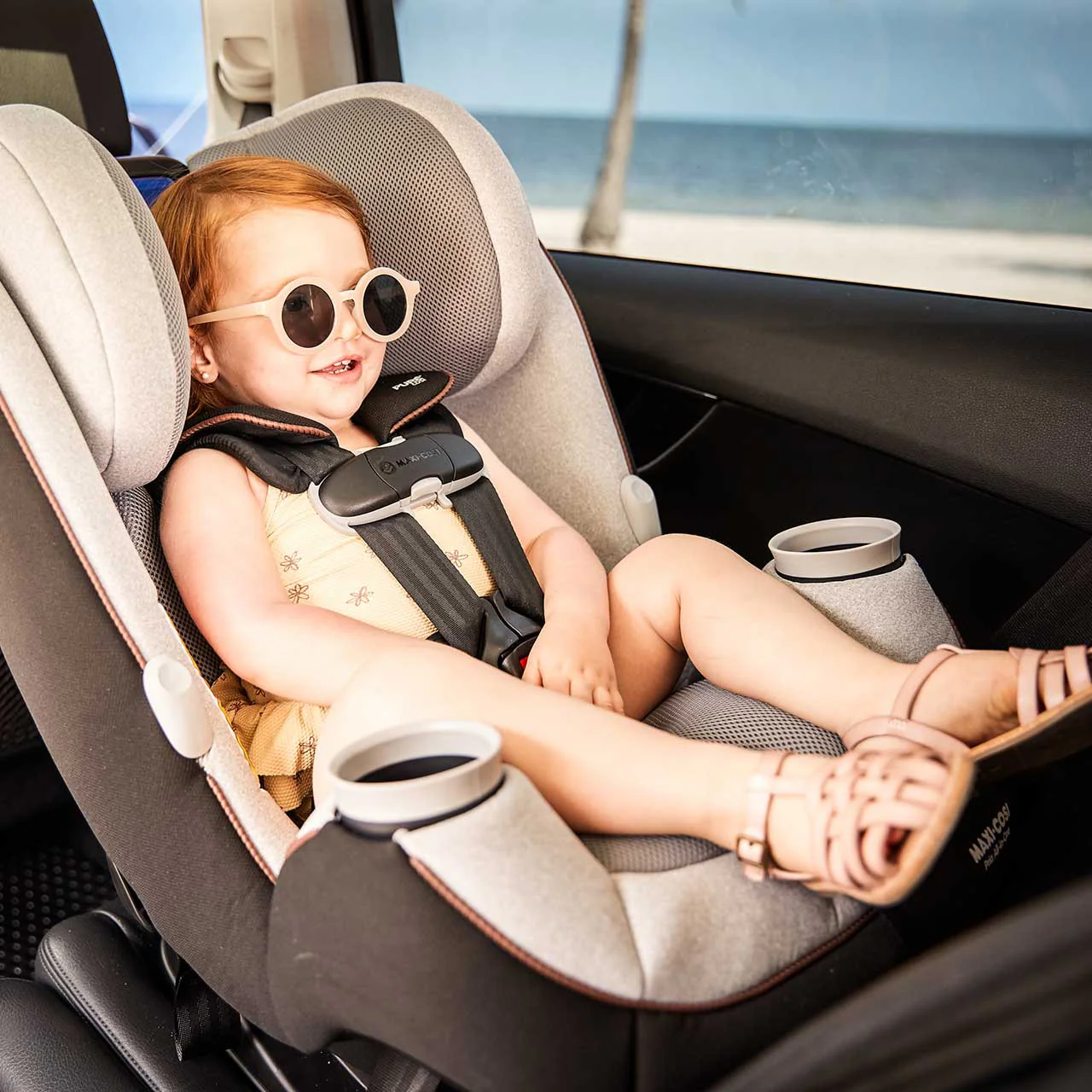Maxi Cosi Pria Chill All-in-One Convertible Car Seat in Chill - Image 8