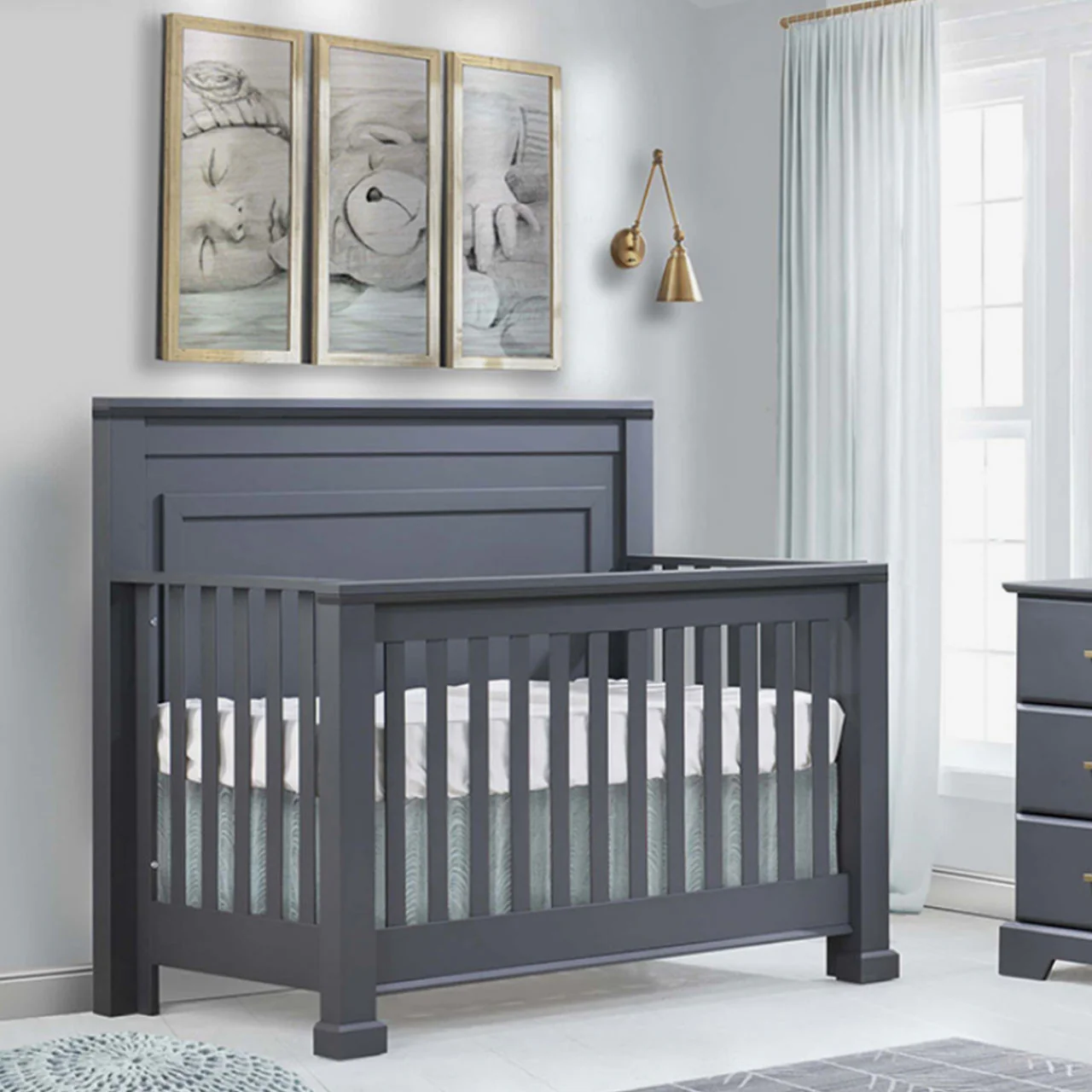 Natart Taylor 5-in-1 Convertible Crib - Image 6