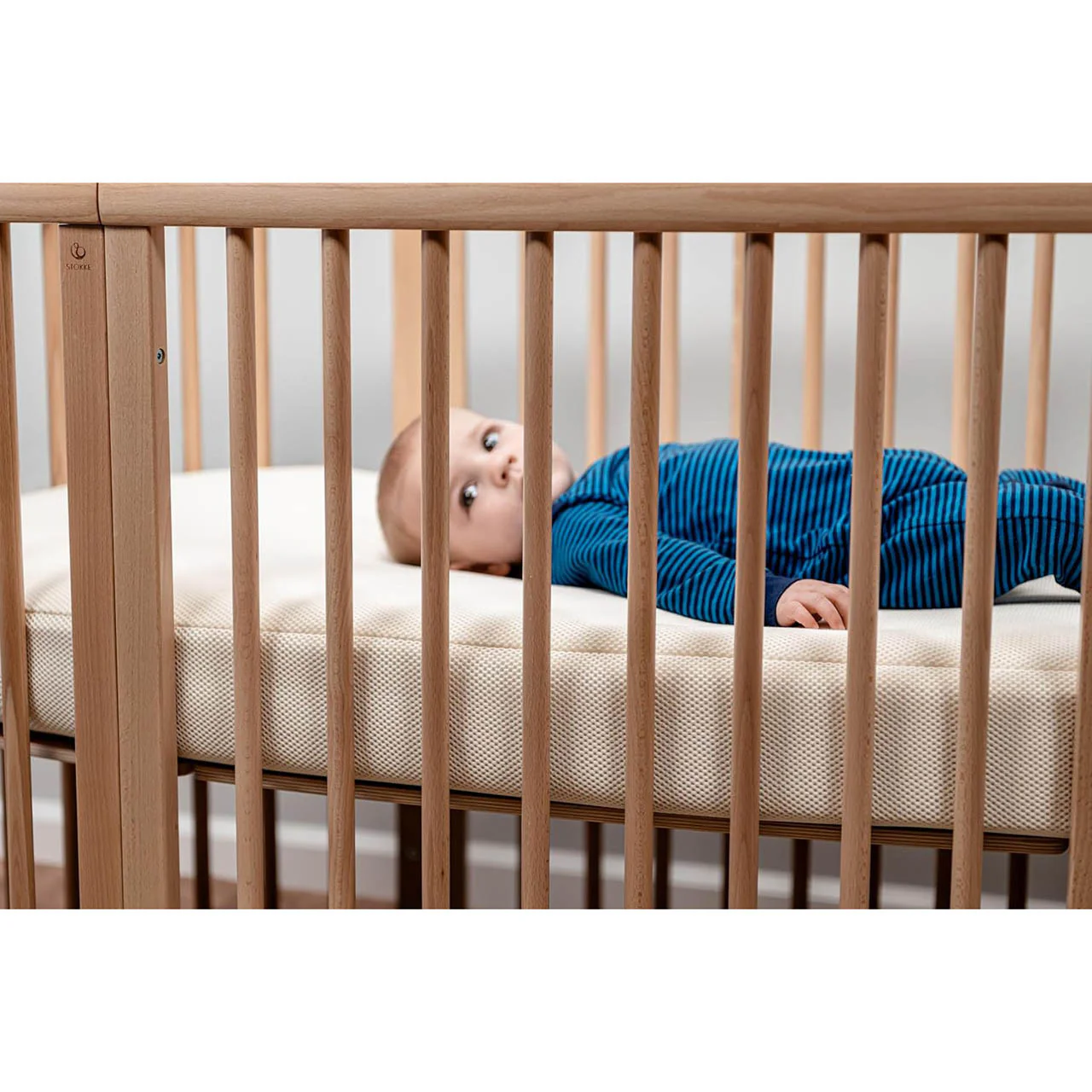 Naturepedic Oval Breathable (Stokke Sleepi Crib V3) - Natural - Image 7