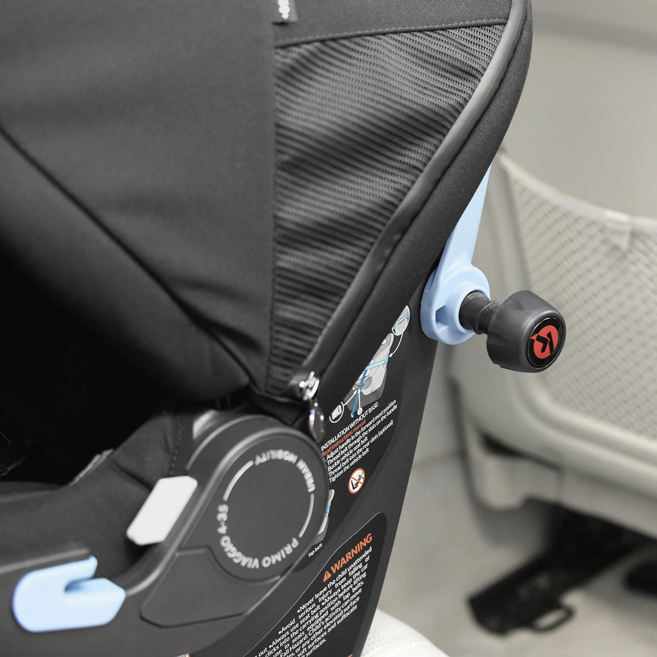 PEG Primo Viaggio Urban Mobility in True Black - Image 12