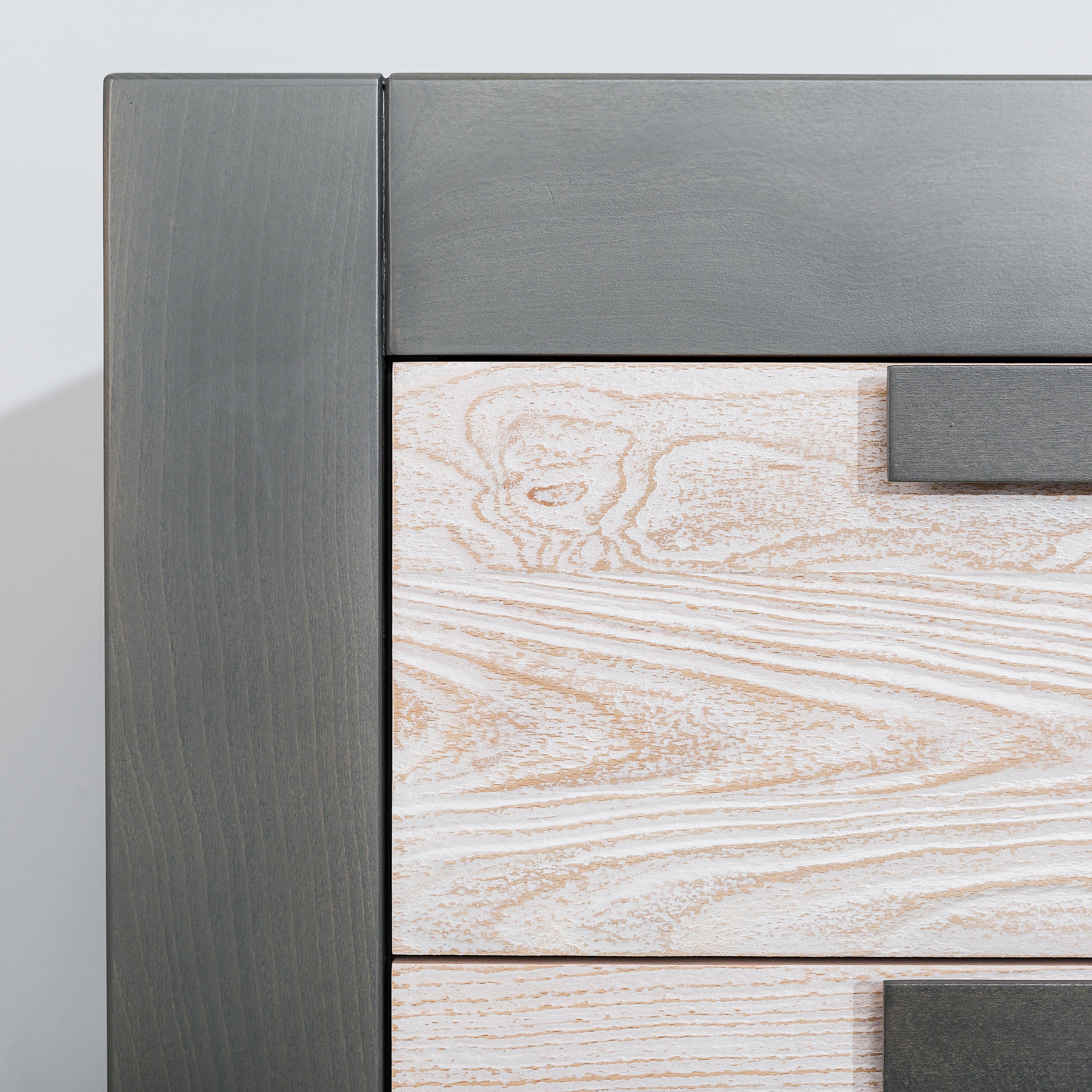 Romina Ventianni Tall Chest - Image 6