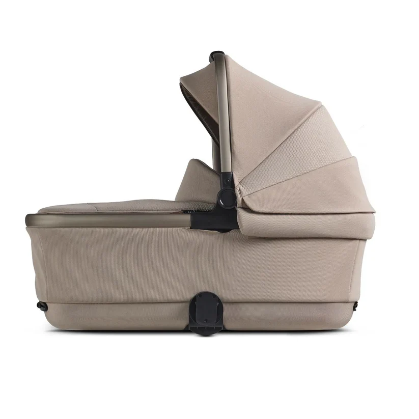 Silver Cross Reef 2 Multi-terrain Modular Stroller + Bassinet Bundle 2025 - Image 4